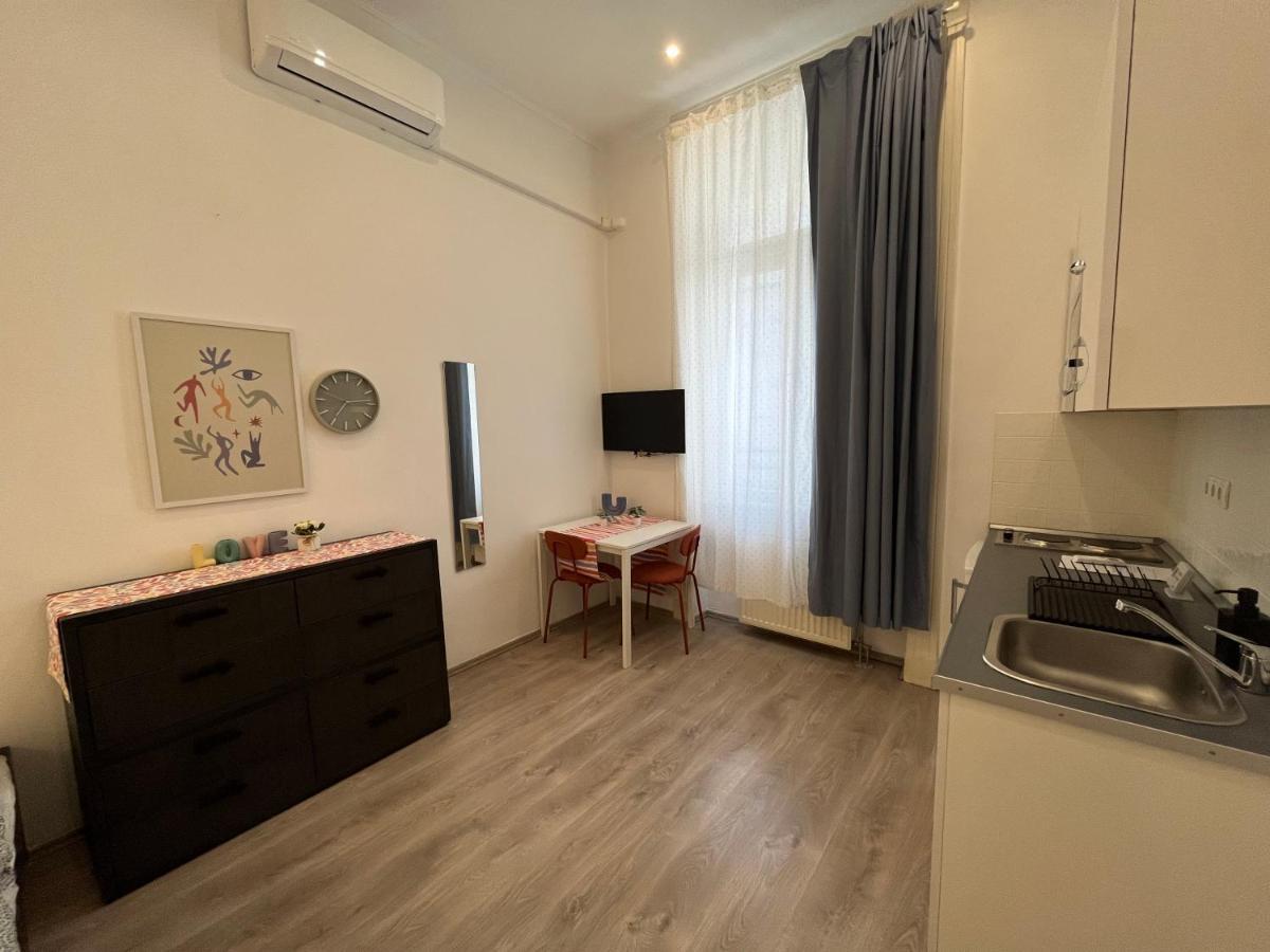 D58 Superior Apartments In The City Center Budapest Exteriör bild