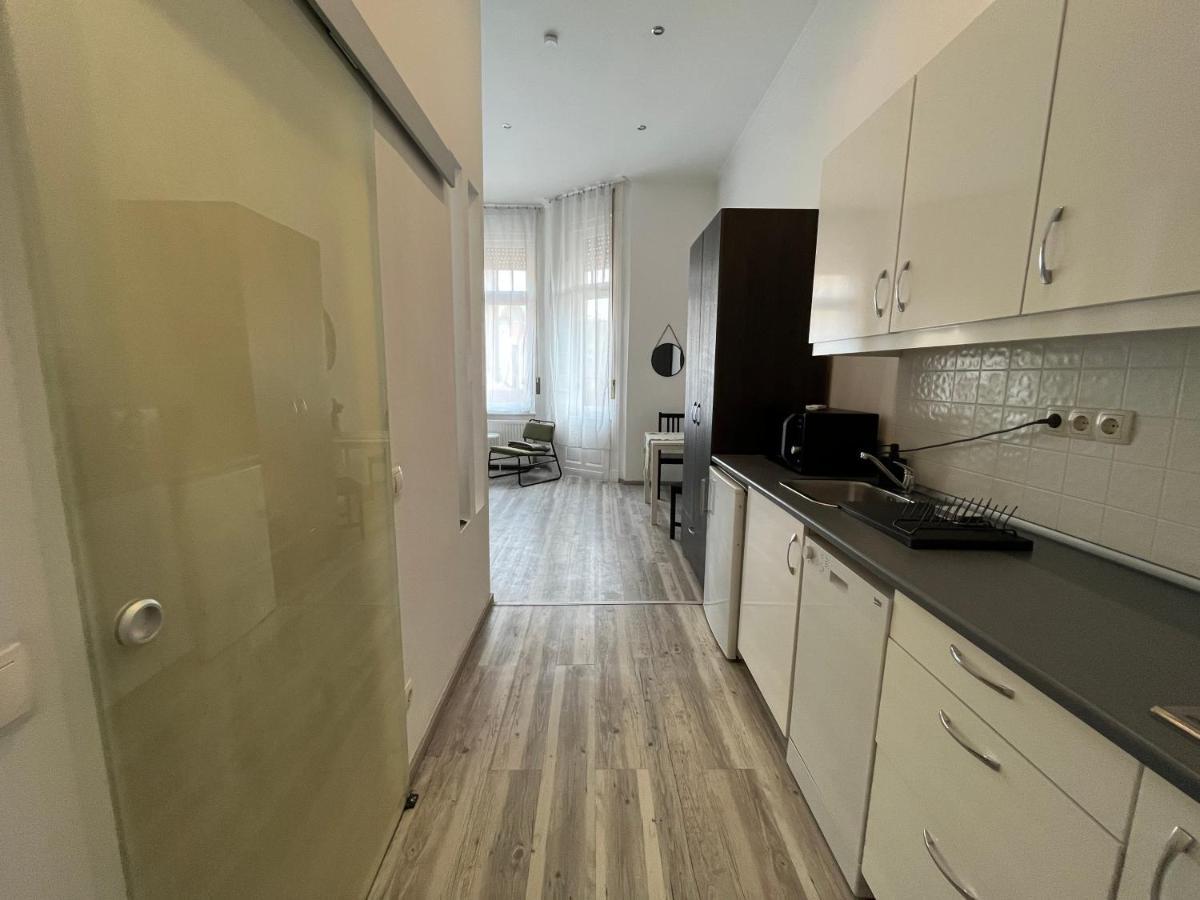 D58 Superior Apartments In The City Center Budapest Exteriör bild
