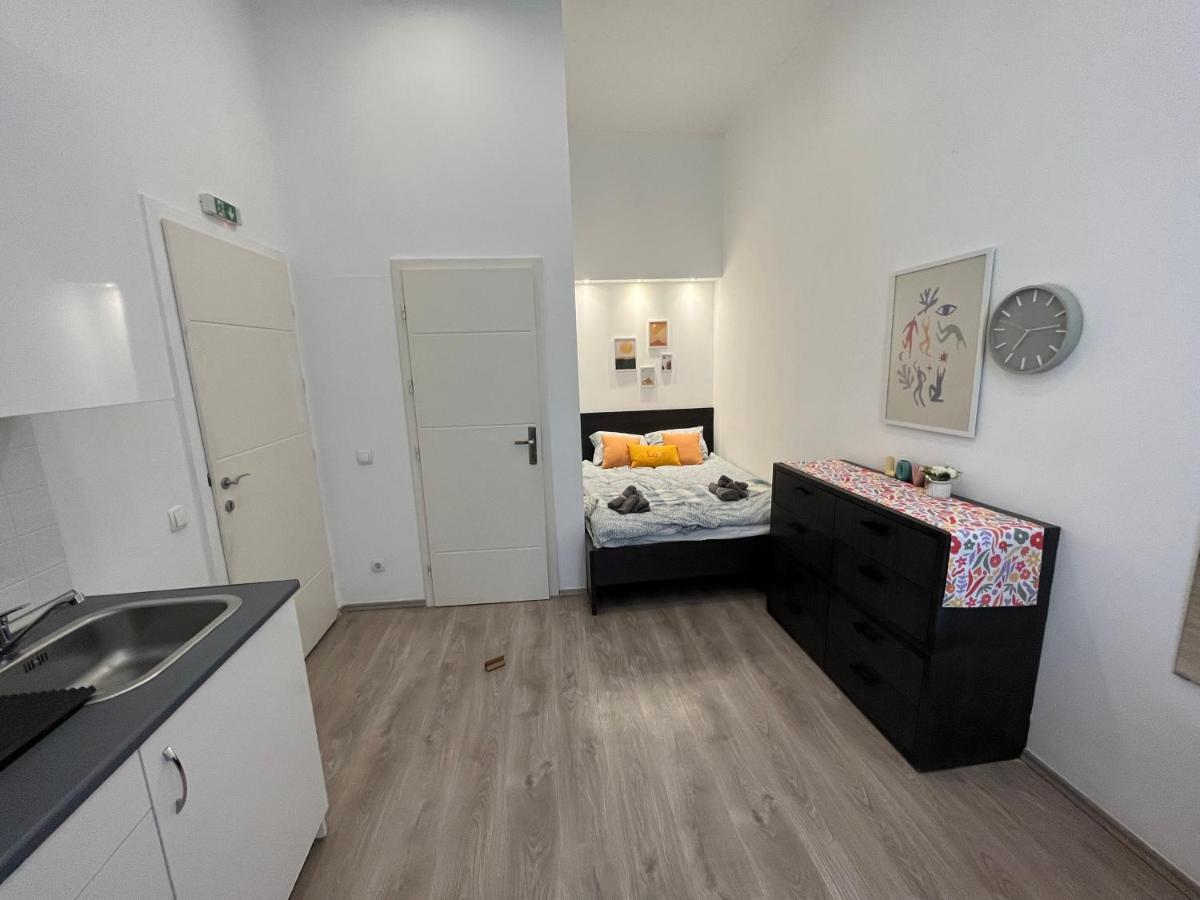 D58 Superior Apartments In The City Center Budapest Exteriör bild